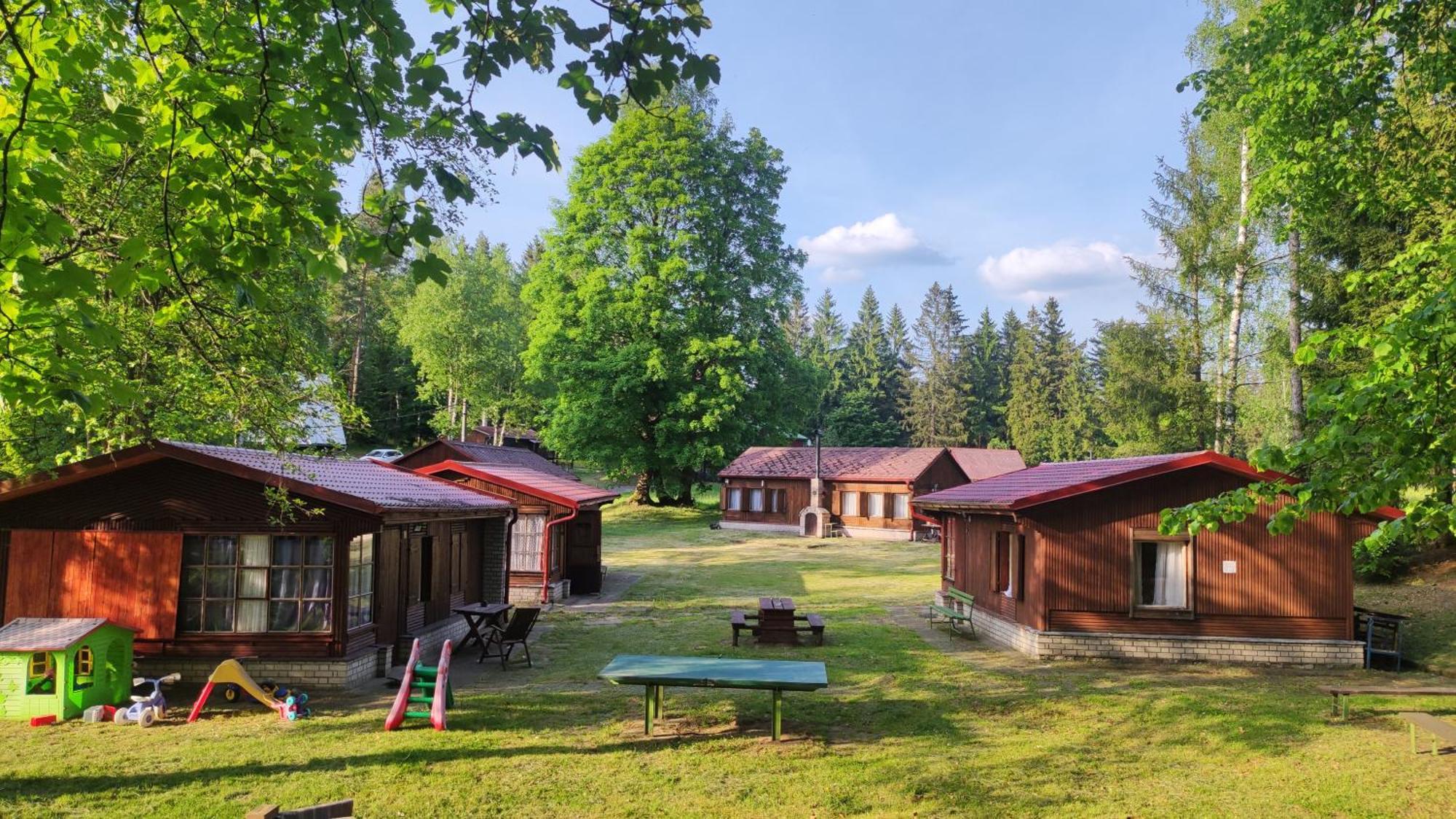 Lesní chaty Hogo Fogo Kytlice Exterior foto
